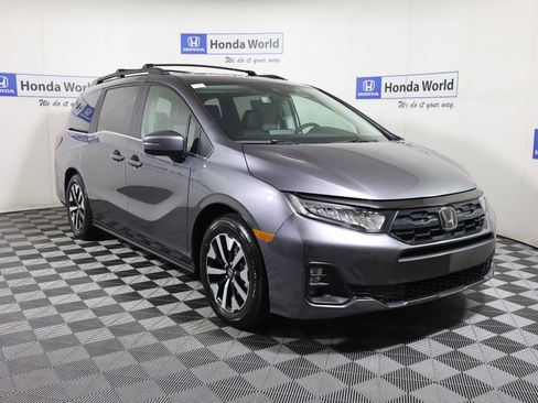 Used 2026 Honda Odyssey EX-L image 3