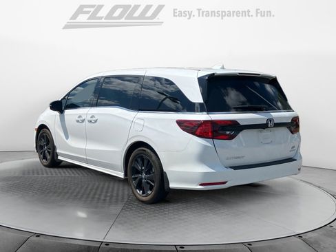 Used 2024 Honda Odyssey Sport image 6