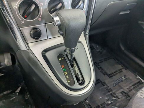 Used 2008 Toyota Matrix FWD image 27