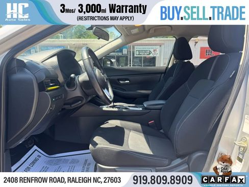 Used 2021 Nissan Sentra SV FWD image 12