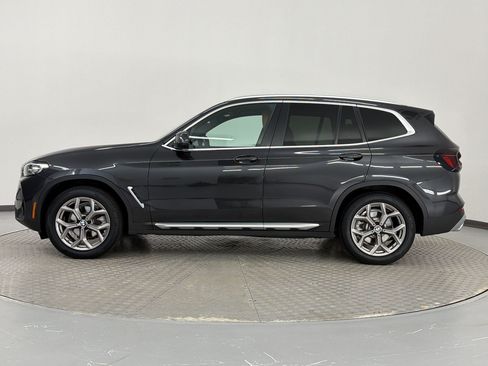 Used 2022 BMW X3 xDrive30i w/ Premium Package AWD/4WD image 2