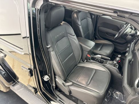 Used 2021 Jeep Wrangler Unlimited Sahara image 16