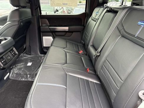 New 2026 Ford F250 Platinum w/ FX4 Off-Road Package AWD/4WD image 18