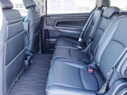 Certified 2025 Honda Odyssey Elite image 19