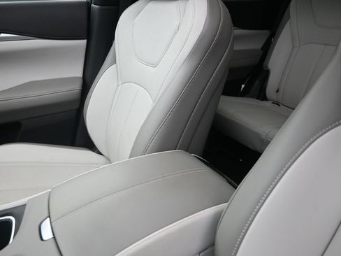 Certified 2026 INFINITI QX60 Pure w/ Cargo Package FWD image 14