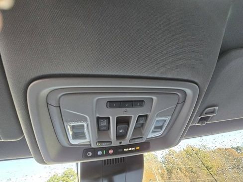 New 2025 GMC Sierra 2500 Denali w/ Denali Reserve Package image 32