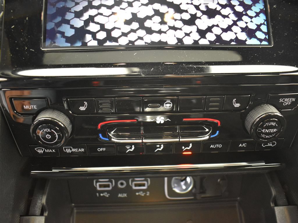 Used 2025 Jeep Grand Cherokee L Altitude AWD/4WD image 26