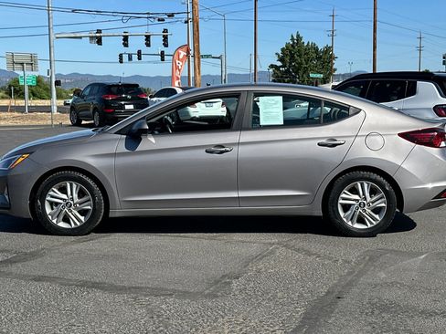 Used 2020 Hyundai Elantra Value Edition FWD image 8