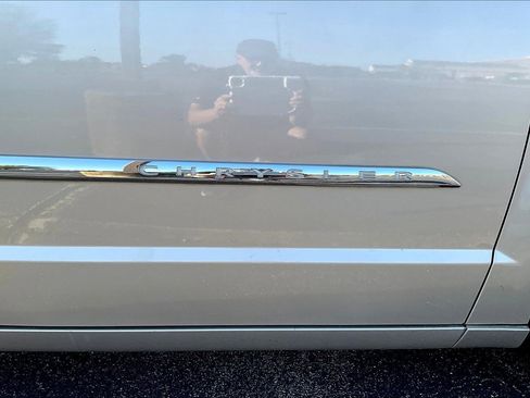 Used 2012 Chrysler Town & Country Touring w/ Entertainment Group #1 image 9