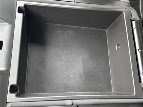 Used 2020 GMC Sierra 1500 Elevation w/ Elevation Value Package image 20