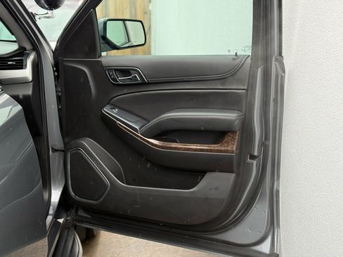 Used 2020 Chevrolet Tahoe 4WD image 40