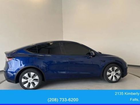 Used 2023 Tesla Model Y Long Range AWD/4WD image 13