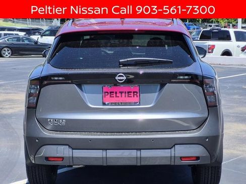 New 2026 Nissan Kicks SV w/ Cold Weather Package FWD image 4