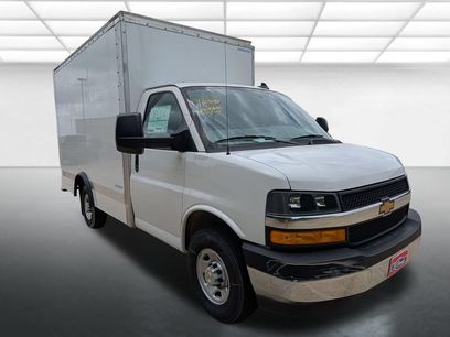 New 2025 Chevrolet Express 3500 w/ Power Convenience Package
