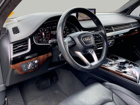Used 2018 Audi Q7 3.0T Prestige AWD/4WD image 16