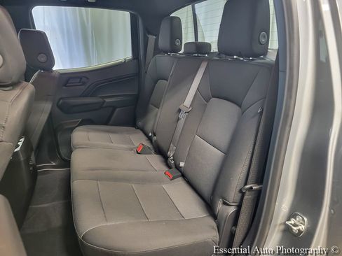 Used 2025 Chevrolet Colorado Trail Boss AWD/4WD image 9