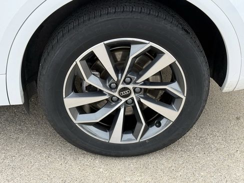 Used 2024 Audi Q5 2.0T Premium Plus image 15