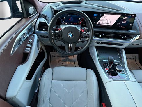 Used 2023 BMW XM AWD/4WD image 16
