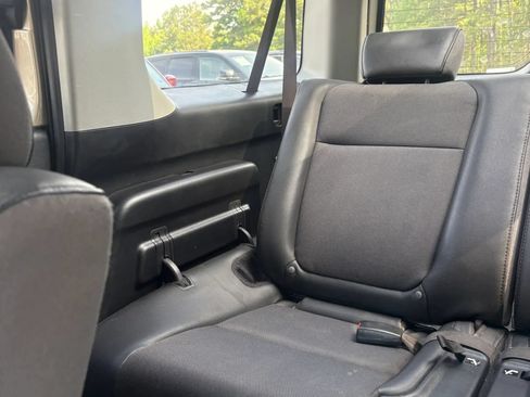 Used 2004 Honda Element EX image 17