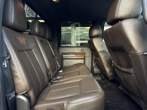 Used 2016 Ford F250 King Ranch w/ King Ranch w/Chrome Package image 41