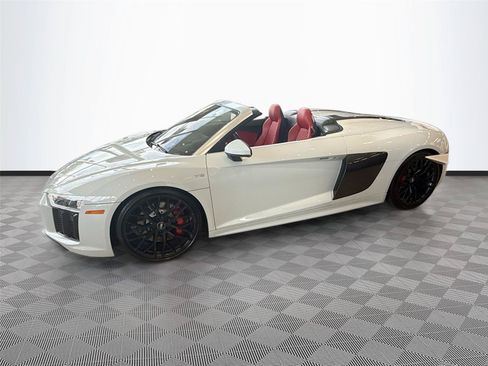 Used 2018 Audi R8 V10 AWD/4WD image 4