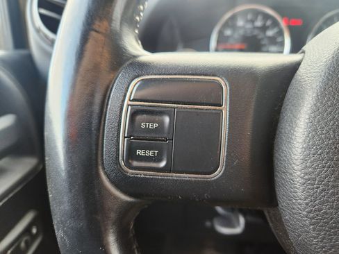 Used 2013 Jeep Wrangler Unlimited Sport image 27