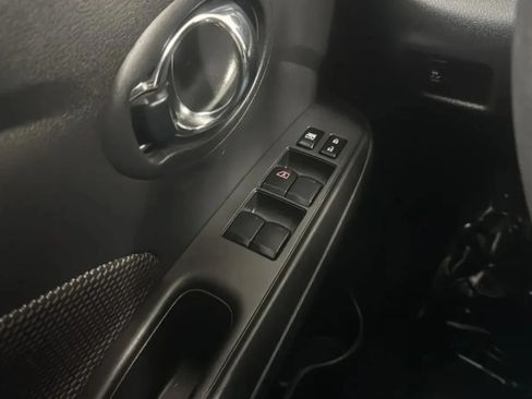 Used 2017 Nissan Versa SV FWD image 23