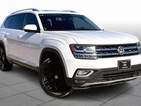 Used 2019 Volkswagen Atlas SEL image 2