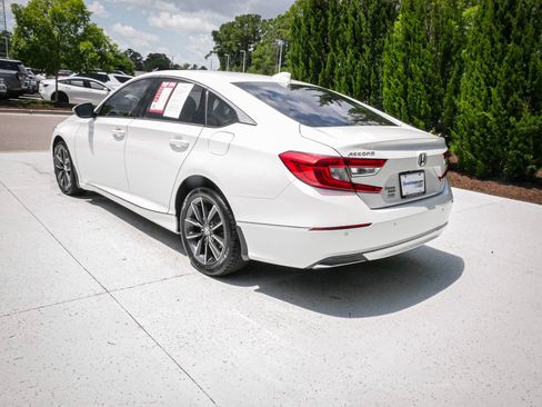 Used 2021 Honda Accord EX-L image 8