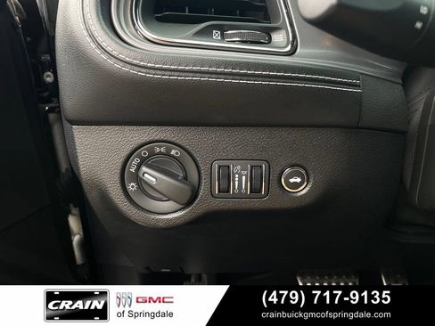 Used 2023 Dodge Challenger SRT Hellcat w/ Driver Convenience Group RWD image 12
