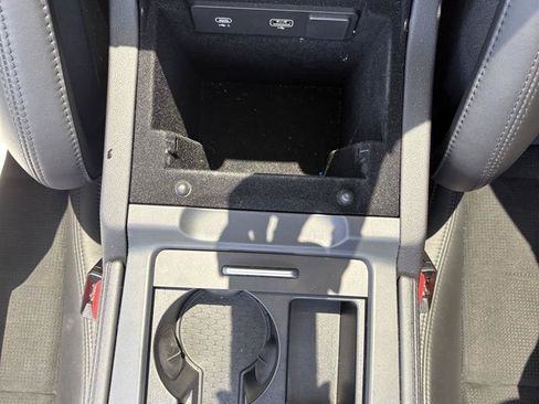 Used 2024 Jaguar F-PACE SVR AWD/4WD image 19