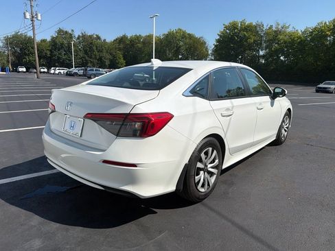 Used 2023 Honda Civic LX image 5