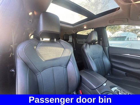 Used 2023 INFINITI QX60 Sensory w/ Cargo Package image 29