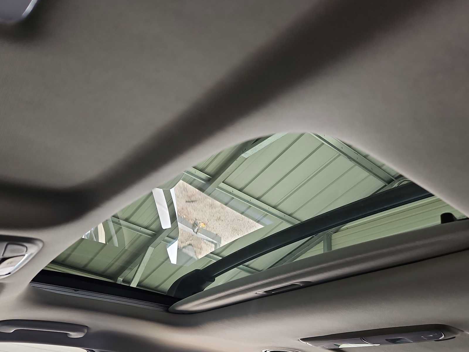 Certified 2024 Kia Telluride S w/ S Sunroof Package FWD image 18