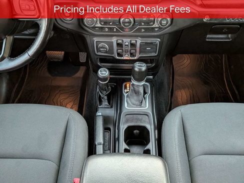 Used 2018 Jeep Wrangler Unlimited Sport S AWD/4WD image 19