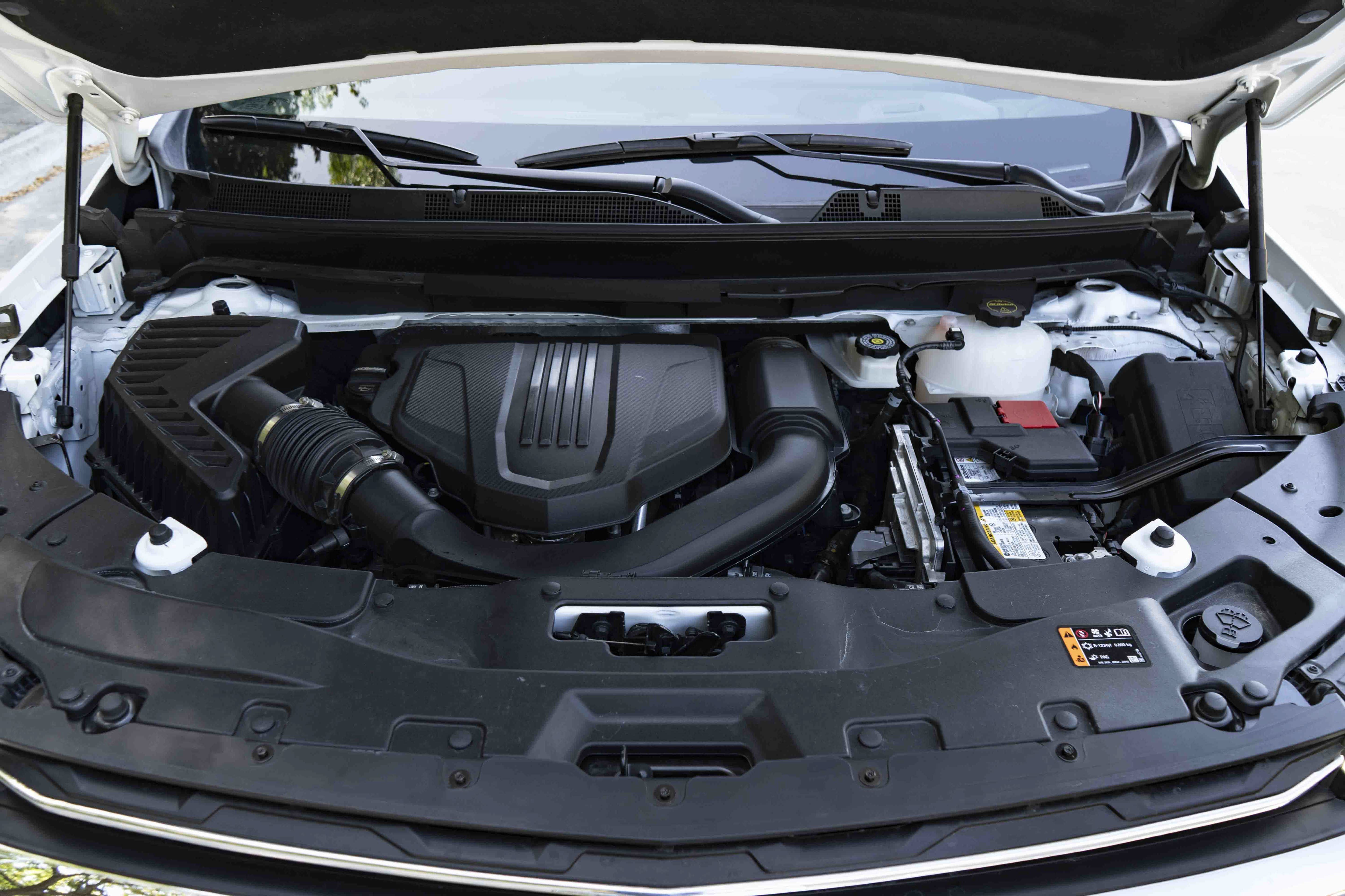Used 2026 Chevrolet Traverse LT w/ Driver Confidence Package FWD image 48