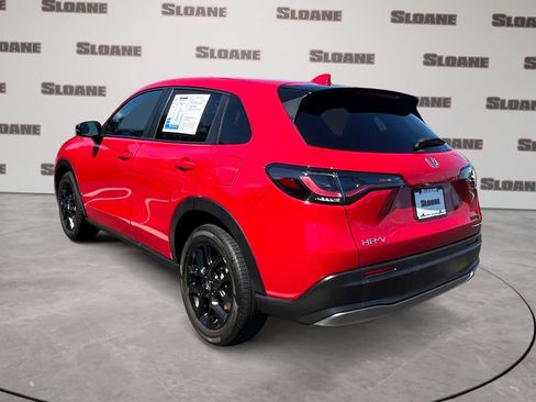 Used 2025 Honda HR-V Sport image 3