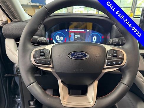 New 2026 Ford Explorer Active w/ Active Comfort Package image 18