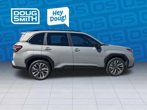 Used 2025 Subaru Forester Touring image 8