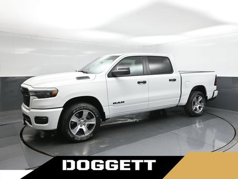 New 2026 RAM 1500 Express RWD image 1