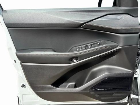 New 2026 Jeep Cherokee Limited image 30