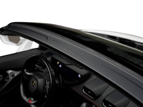 Used 2017 Lamborghini Huracan LP 580-2 RWD image 55