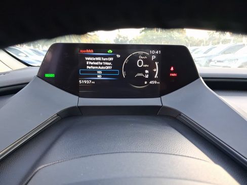 Used 2025 Toyota Prius LE FWD image 18