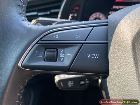 Used 2020 Audi Q8 Prestige AWD/4WD image 19