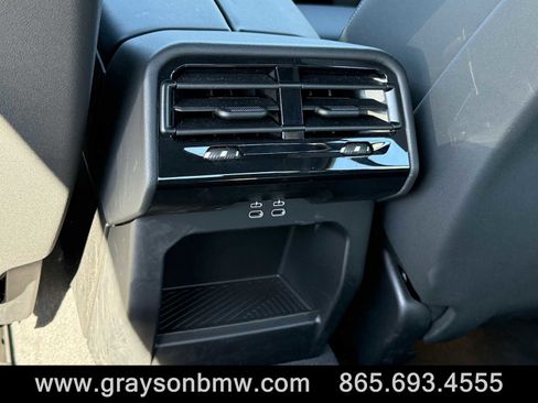 Certified 2025 BMW 530i xDrive image 33