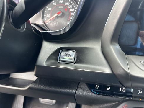 Used 2019 Chevrolet Camaro SS RWD image 17
