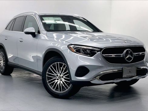 New 2026 Mercedes-Benz GLC 300 image 5