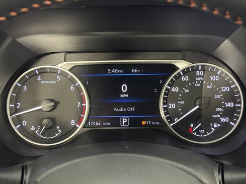 Used 2023 Nissan Sentra SR w/ Midnight Edition Package image 17