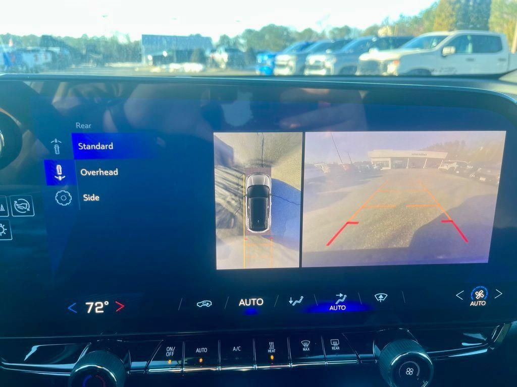 New 2025 Chevrolet Blazer EV LT AWD/4WD image 13