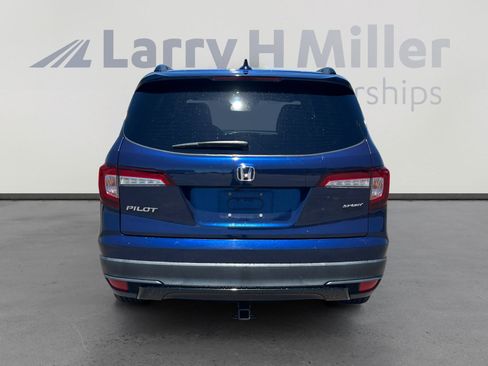 Used 2022 Honda Pilot Sport image 4